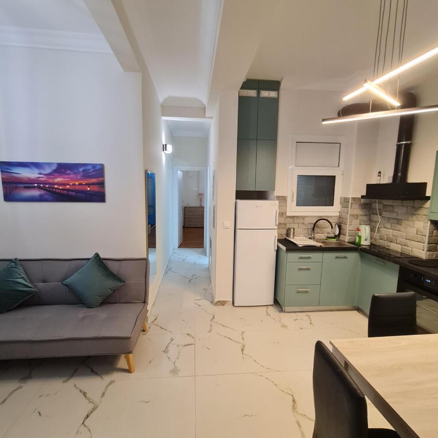Full Apartment Near Kato Patissia Афины Экстерьер фото
